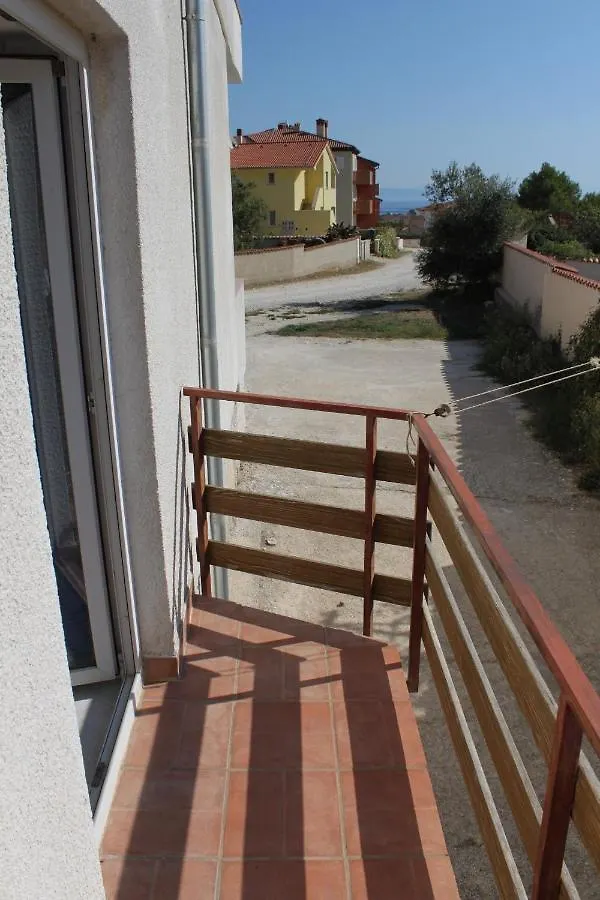 Apartments With A Parking Space Liznjan, Medulin - 7240 Лижнян