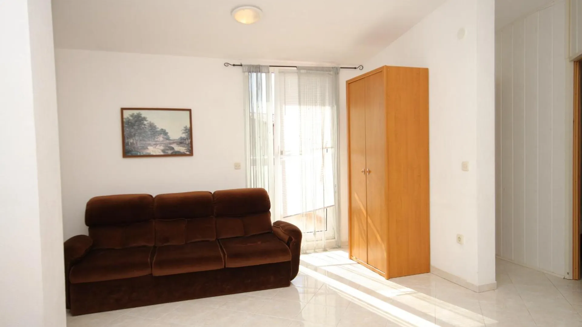 Apartments With A Parking Space Liznjan, Medulin - 7240 Croatia